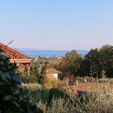 Le Robinie Apartment Soiano Del Lago